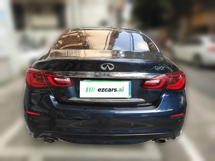 Q70 2015 Q70L 2.5L Elite photo 5