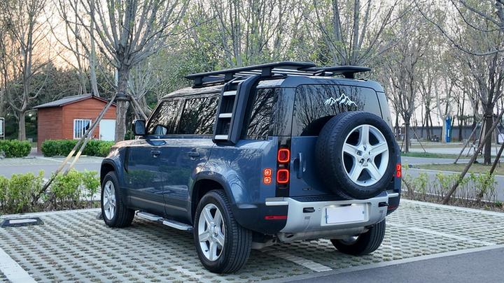 Defender 2020 110 P400 SE photo 4