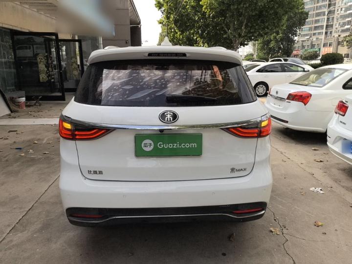 Song MAX 2017 1.5T AT Connected Elite 7-Seater photo 3