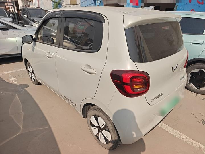 Hongguang MINIEV 2025 4th Gen 4-Door Advanced photo 4
