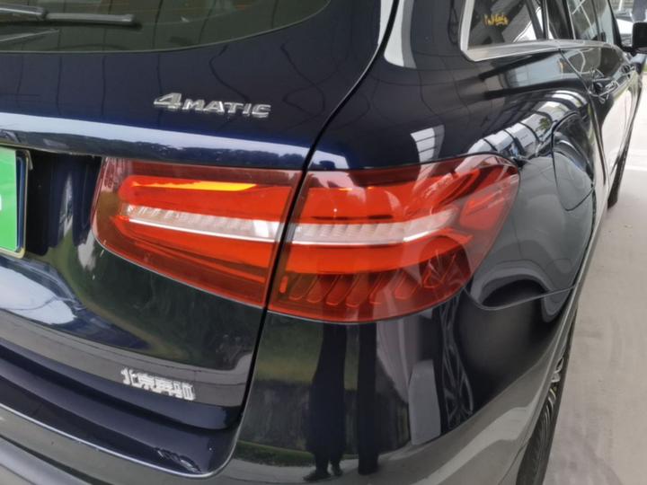GLC 2019 GLC 200 4MATIC photo 7
