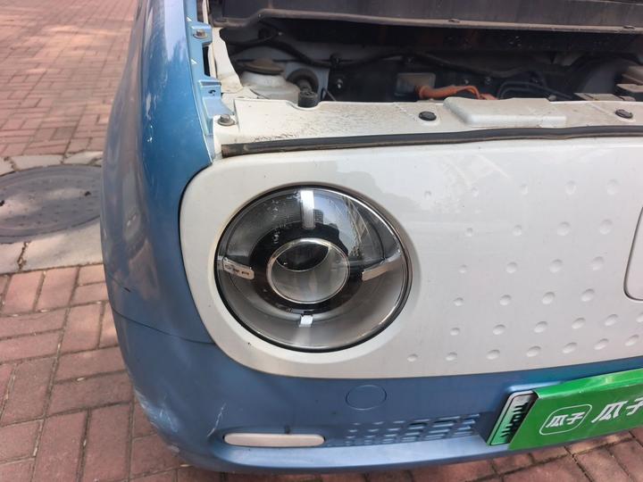 2019 301km Standard photo 7