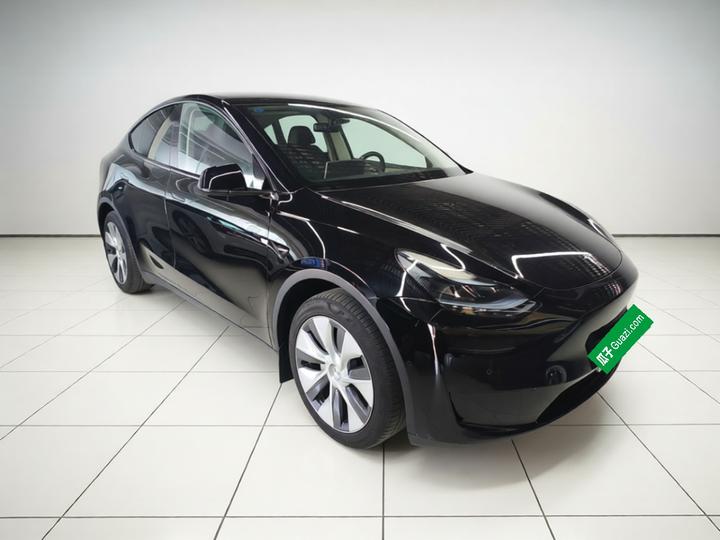 Model Y 2022 Facelift RWD photo 3