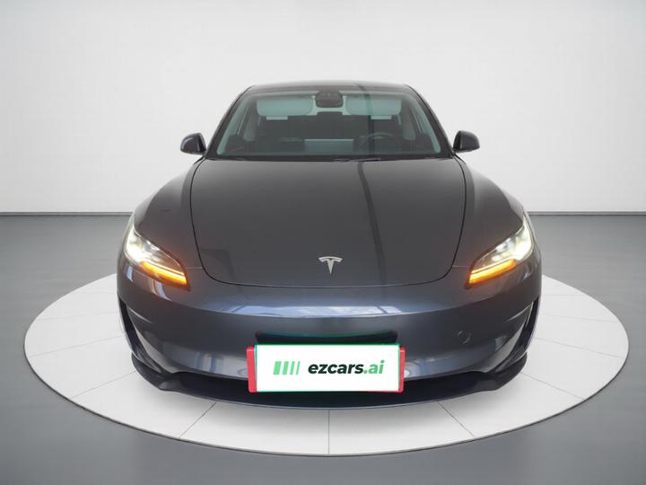 Model 3 2024 Performance AWD photo 2
