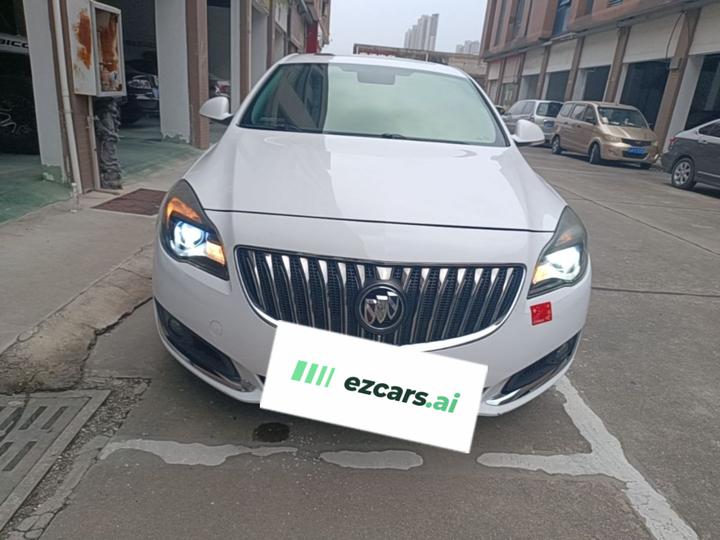 Regal 2015 1.6T Elite Tech photo 2