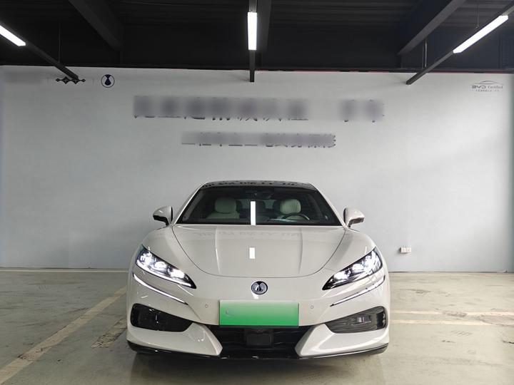 Z9GT 2024 630 AWD Pro photo 4