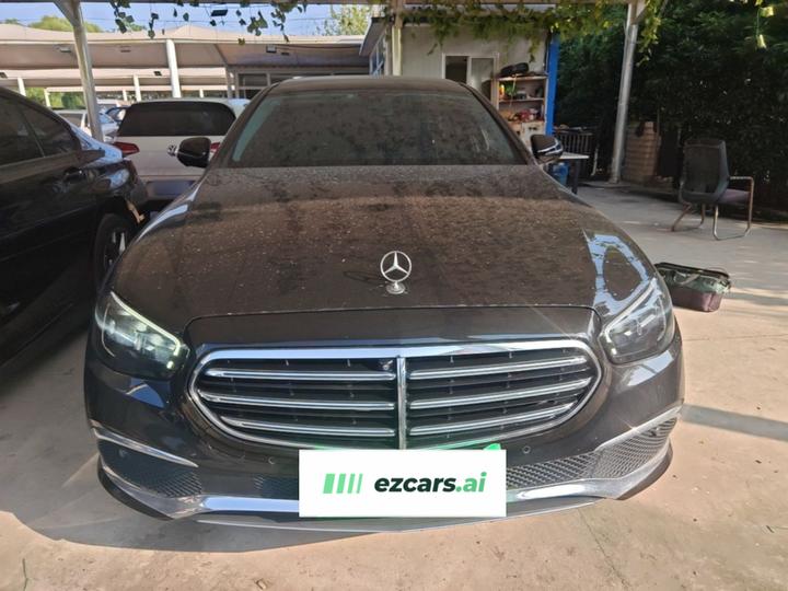 E-Class EV 2022 E 350 e L PHEV photo 2