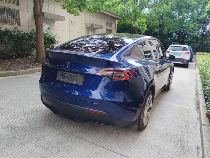 Model Y 2021 Long Range AWD 3D7 photo 4