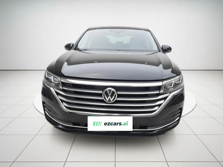 Viloran 2022 380TSI photo 2
