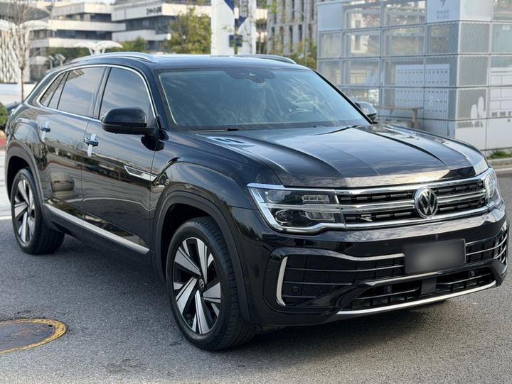 Teramont X 2024 380TSI AWD Luxury photo 3