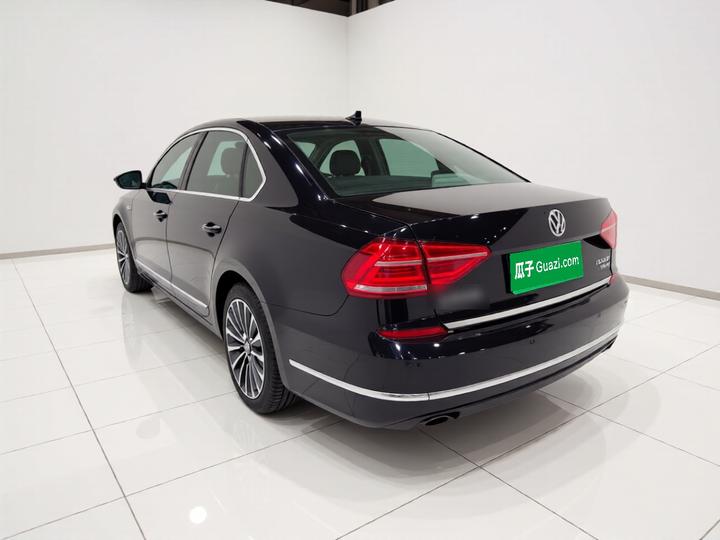 Passat 2017 330TSI DSG photo 4