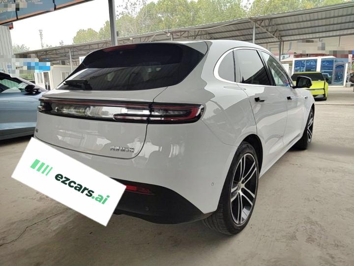 HIMA AITO M5 2023 EV AWD ADAS photo 6