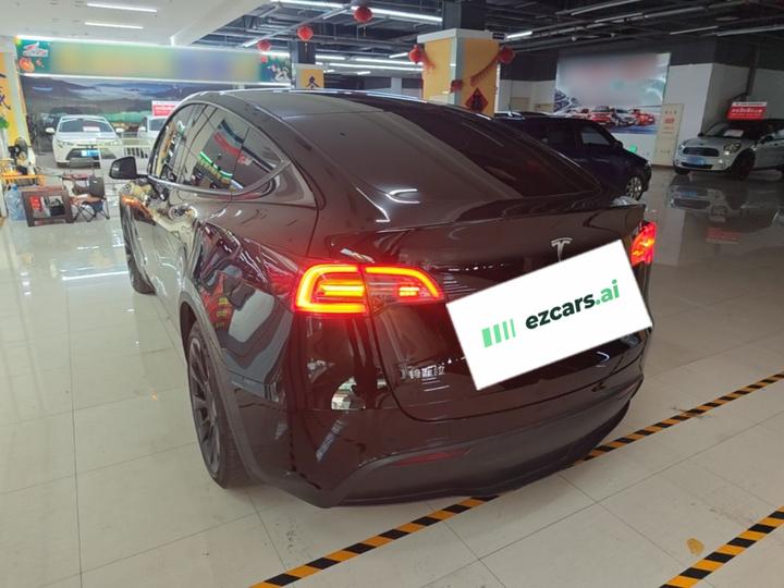 Model Y 2022 Facelift RWD photo 4