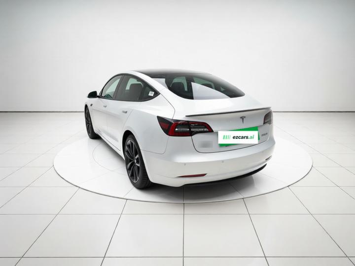 Model 3 2021 Performance AWD photo 4