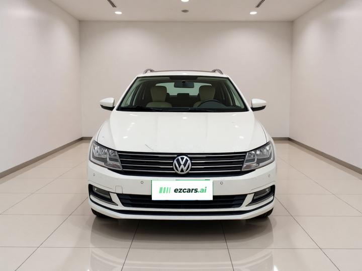 2015 1.6L AT Comfort photo 2