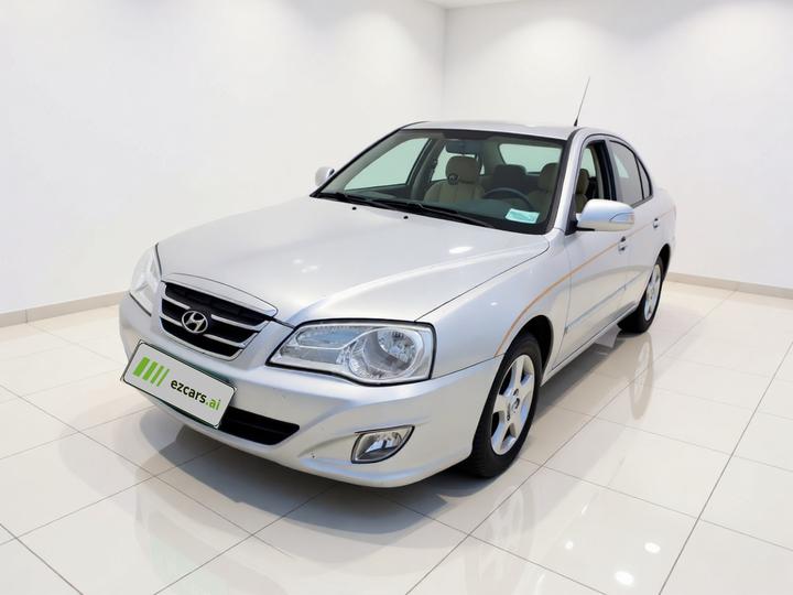 Elantra 2011 1.6L MT Comfort
