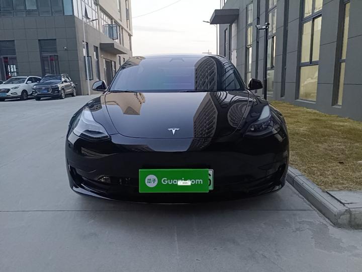Model 3 2022 RWD photo 2