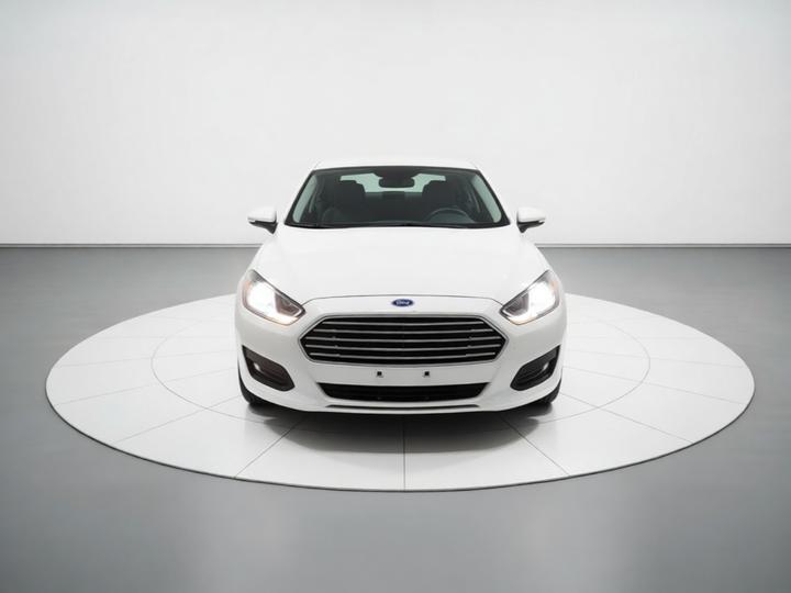 Escort 2019 Facelift 1.5L AT China VI photo 2