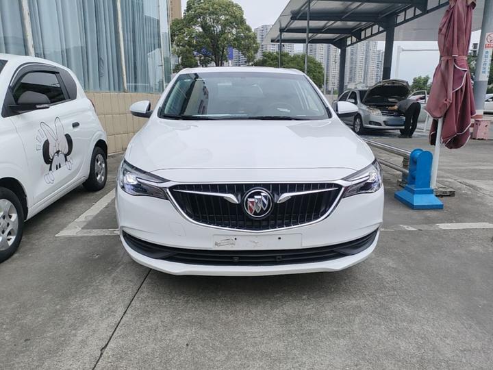 Excelle 2021 Facelift Classic 1.5L AT Elite photo 2