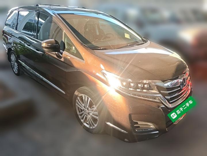 Elysion 2016 2.4L Luxury photo 3