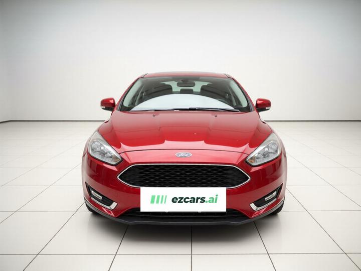 Focus 2015 Hatchback EcoBoost 180 AT Elite photo 2