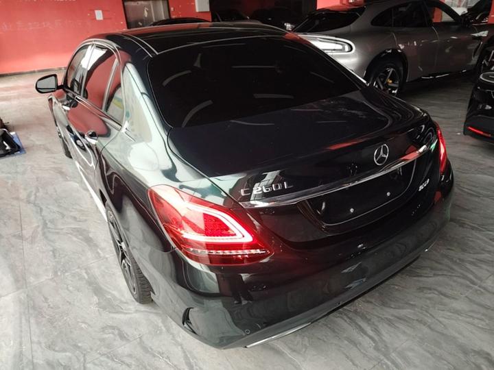 C-Class 2021 C 260 L Sport Starlight Edition photo 4