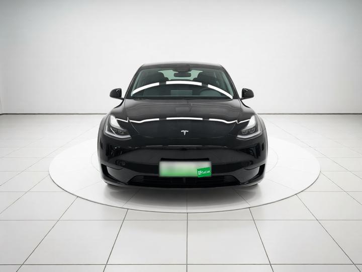 Model Y 2022 Facelift RWD photo 2
