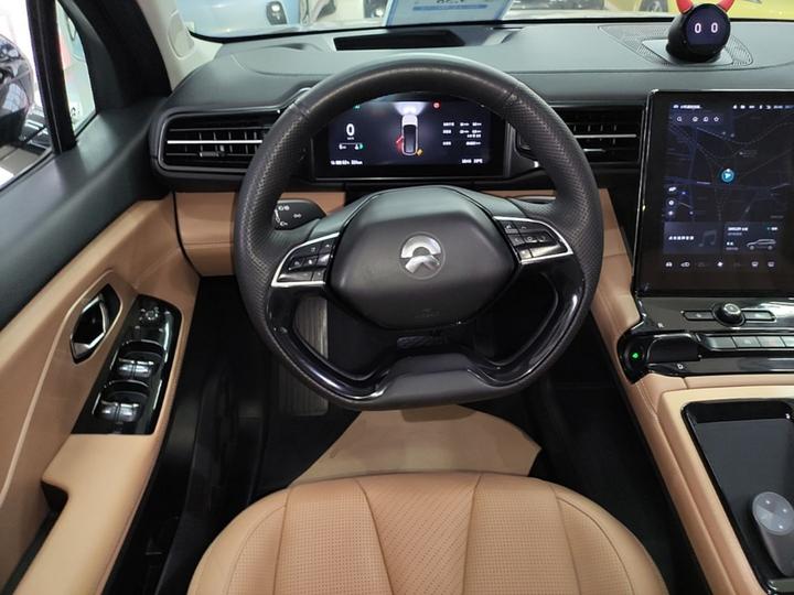 ES8 2018 355KM 7-Seater photo 3
