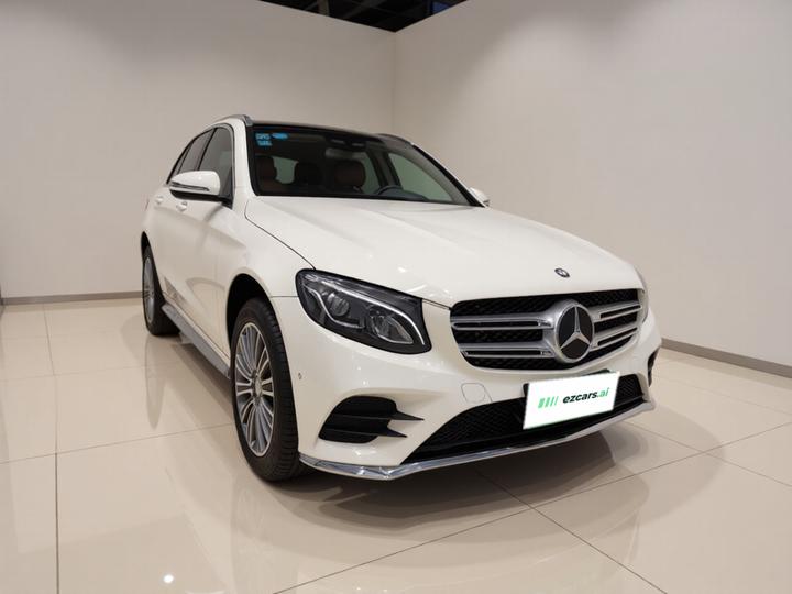 GLC 2017 GLC 260 4MATIC Dynamic photo 3