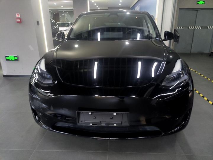Model Y 2024 RWD photo 2