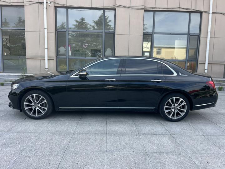 E-Class 2018 Facelift E 200 L photo 6