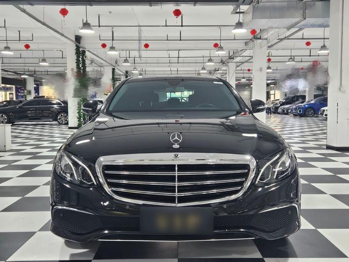 E-Class 2018 Facelift E 200 L 4MATIC photo 2