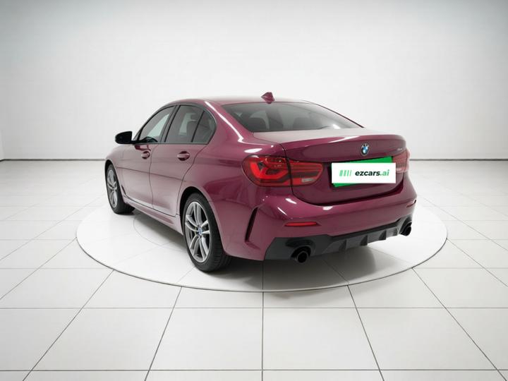 1 Series 2022 120i M Sport photo 4