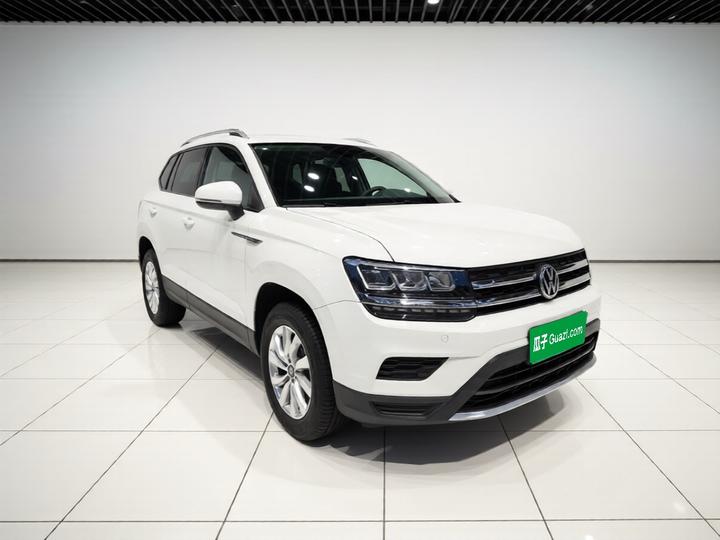 Tharu 2022 280TSI RWD photo 3