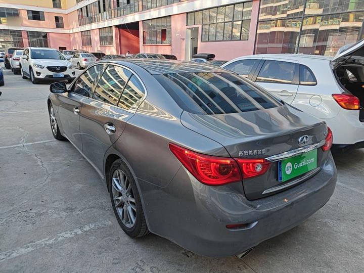 Q50L 2016 2.0T Progressive photo 4