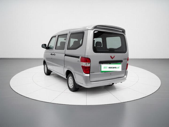 Wuling Zhiguang 2013 1.0L photo 4
