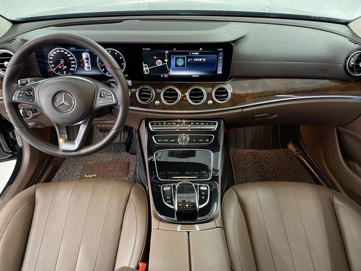 E-Class 2017 E 300 L Luxury photo 8