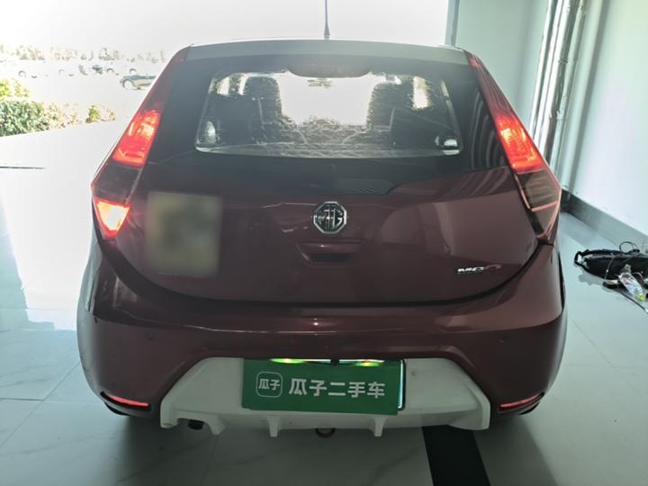3 2016 1.3L AMT Comfort photo 3