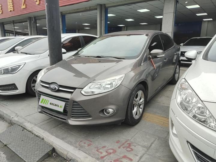 Focus 2012 Sedan 1.6L AT