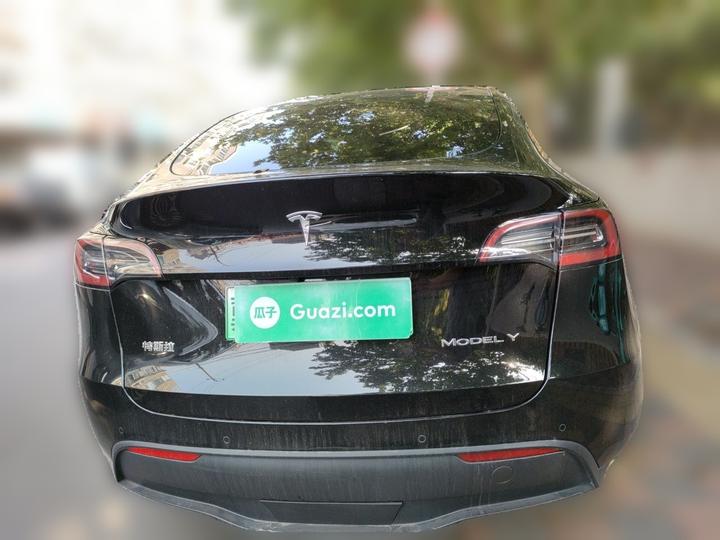 Model Y 2023 RWD photo 5