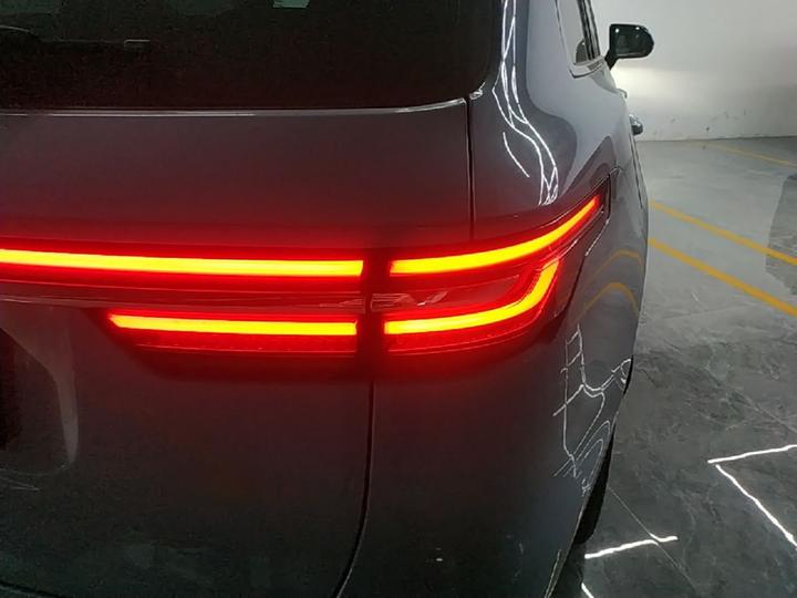 Li Auto ONE 2020 EREV 6-Seater photo 7