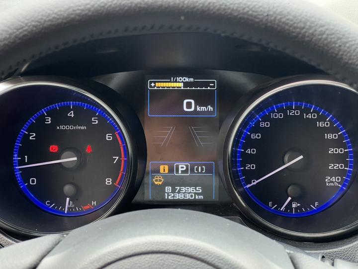 2017 2.5i Sport photo 2