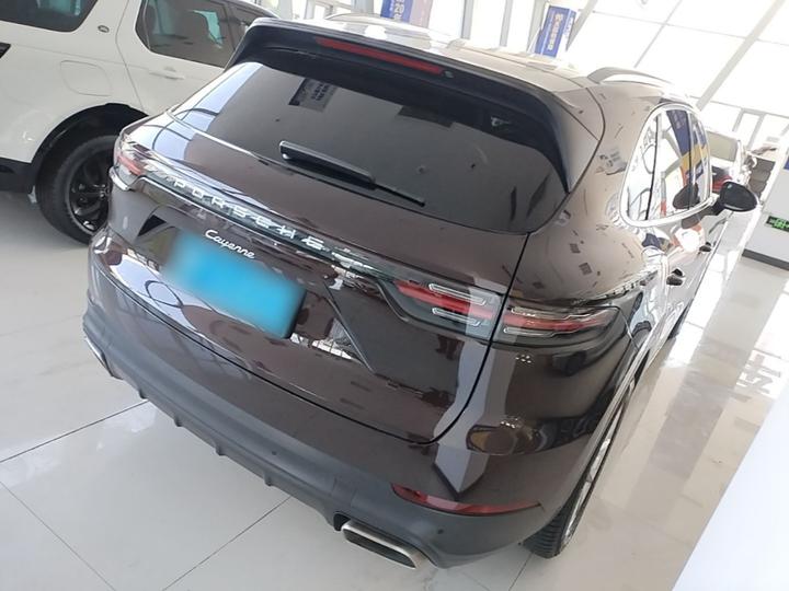2019 Cayenne 3.0T photo 4
