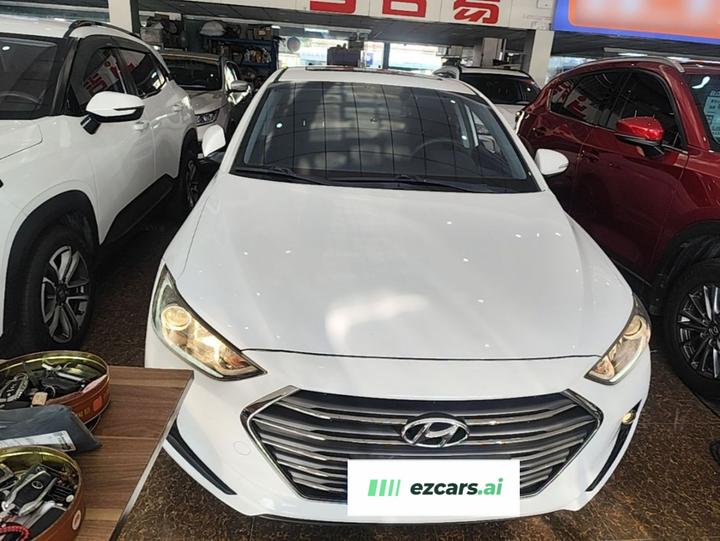 Elantra 2016 1.6L AT Smart Elite photo 2