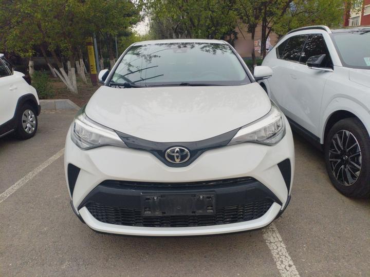 C-HR 2021 2.0L Comfort photo 2