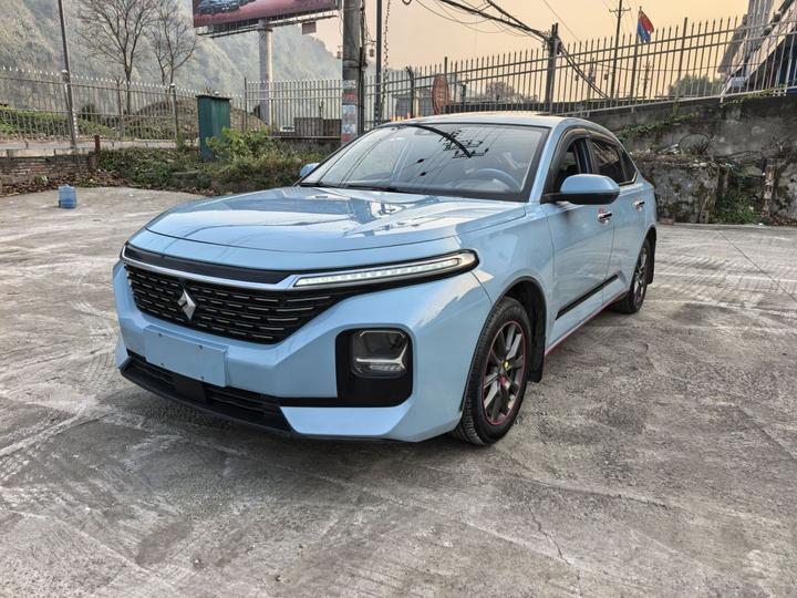RC-5 2020 1.5L MT Luxury