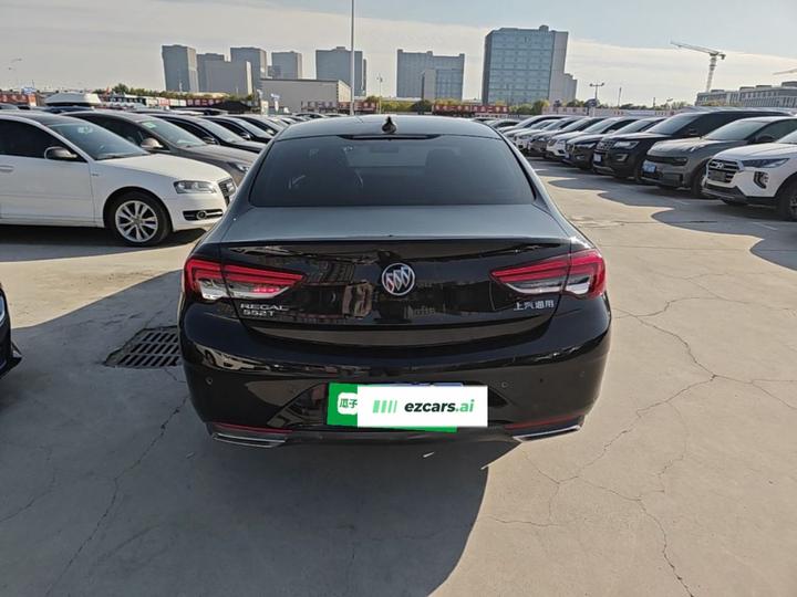 Regal 2023 552T Smart photo 3