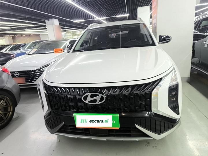 ix35 2023 2.0L Premium LUX photo 2