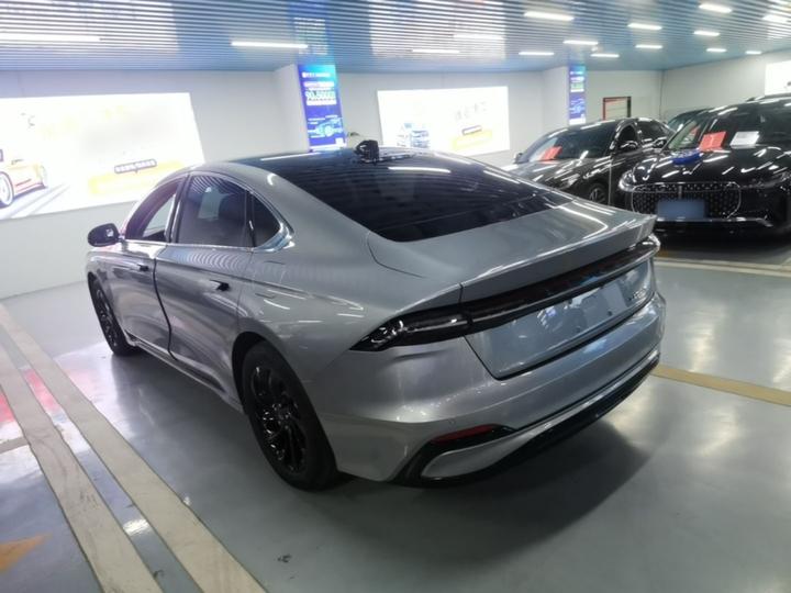 Z 2024 2.0T RWD Hybrid photo 4
