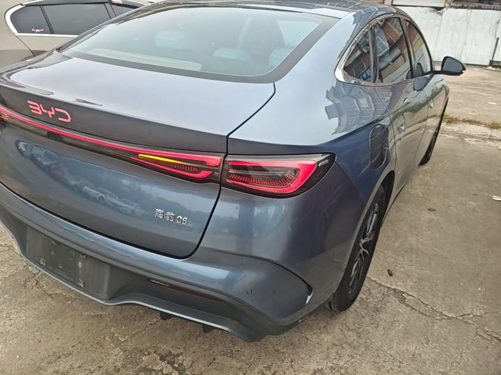Seal 06 EV 2024 DM-i 80KM Premium photo 7
